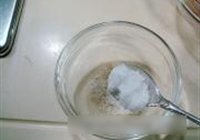 木耳炒鸡片的做法 步骤4