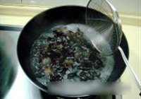 木耳炒鸡片的做法 步骤7