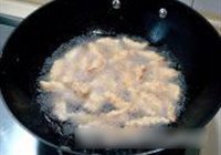 菠萝咕噜肉的做法 步骤4