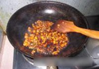 香肉土豆泥的做法 步骤5