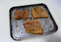 烤马哈鱼的做法 步骤4