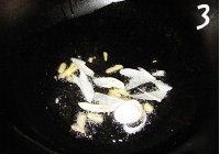 香辣土豆烧鸡块的做法 步骤3