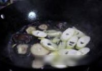 红烧冬菇冬笋的做法 步骤3