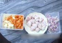 咖哩土豆鸡的做法 步骤2
