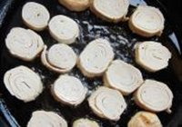 麦香霉千张卷的做法 步骤2