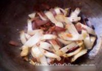 嫩白菜炒火腿的做法 步骤13