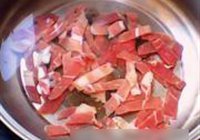 嫩白菜炒火腿的做法 步骤5