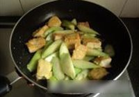 丝瓜豆腐灌蛋的做法 步骤11