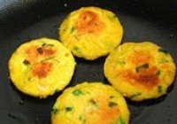 玉米糊饼&高粮米红豆粥套餐的做法 步骤8