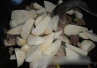 芋头猪肉炖粉条的做法 步骤6