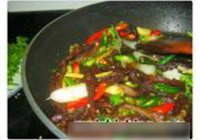 干煸牛肉的做法 步骤6