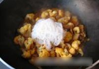剁椒菜花粉丝煲的做法 步骤14