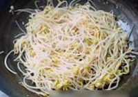 黄豆芽炒木耳的做法 步骤8