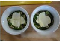 菠菜奶酪小盅蛋的做法 步骤9