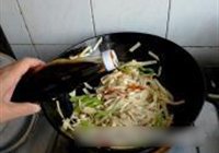豆皮青椒的做法 步骤7