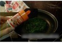 菠菜奶酪小盅蛋的做法 步骤7