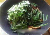 三色韭菜炒香干的做法 步骤10