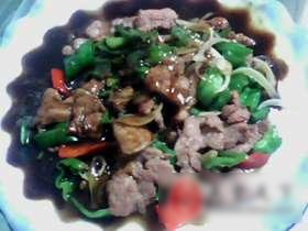 蚝油黑椒牛腩
