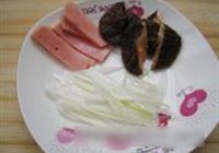 蒸鲈鱼的做法 步骤3