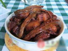 野笋干煮肉