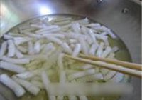 膏蟹炒韩国年糕的做法 步骤5