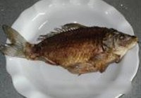 葱烤鲫鱼包肉的做法 步骤5