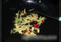 冬笋焖鸭肉的做法 步骤3
