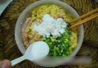 鲜肉藕夹的做法 步骤6