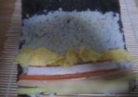 紫菜包饭的做法 步骤7
