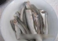 红烧秋刀鱼的做法 步骤1