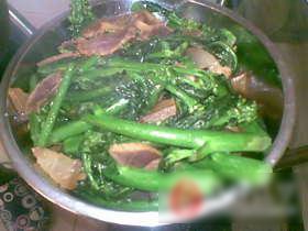 腊肉炒芥蓝