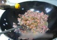 野山椒炝牛肉的做法 步骤11