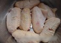 腐乳鸡翅的做法 步骤1