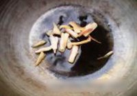 香椿炒火腿肉的做法 步骤11