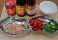 蒜辣鸡丁的做法 步骤1