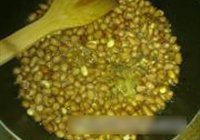 干辣椒炒花生的做法 步骤2