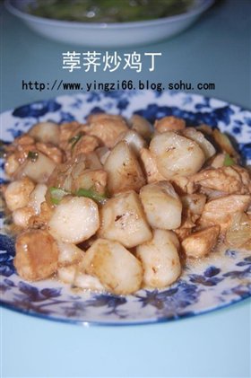 荸荠炒鸡丁