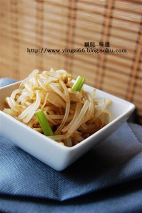 凉拌绿豆芽
