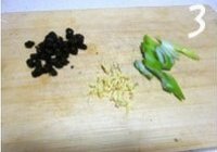 小炒花菜的做法 步骤3