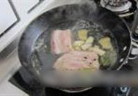 杏鲍菇扣肉的做法 步骤3