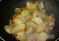 香辣土豆焖鸡块的做法 步骤9