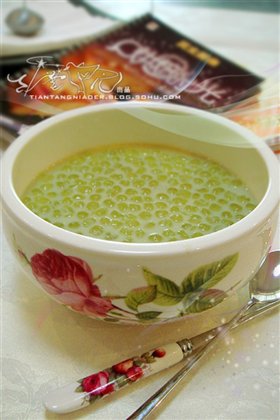 西米椰香抹茶炖蛋