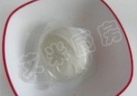 荠菜猪肉馄饨的做法 步骤3