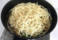 排骨豆角焖面的做法 步骤16