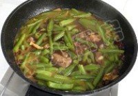 排骨豆角焖面的做法 步骤15