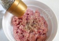 荠菜猪肉馄饨的做法 步骤9