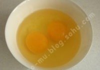 番茄滑蛋盖饭的做法 步骤1