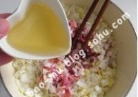 猪肉大葱包的做法 步骤6