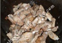 羊排焖饭的做法 步骤7