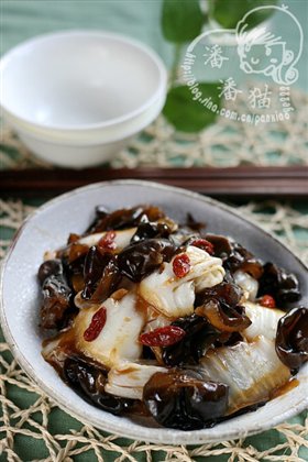 木耳炒白菜